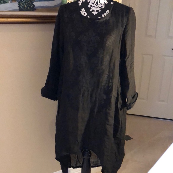 Verandah Swim Verandah By Vina Long Lightweight Linen Tunic Coverup